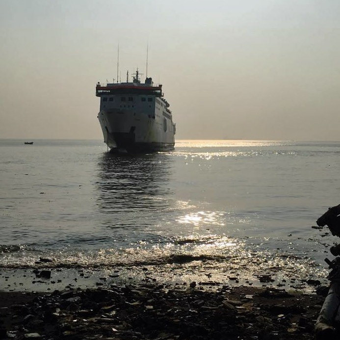 ARAHURA at graveyard