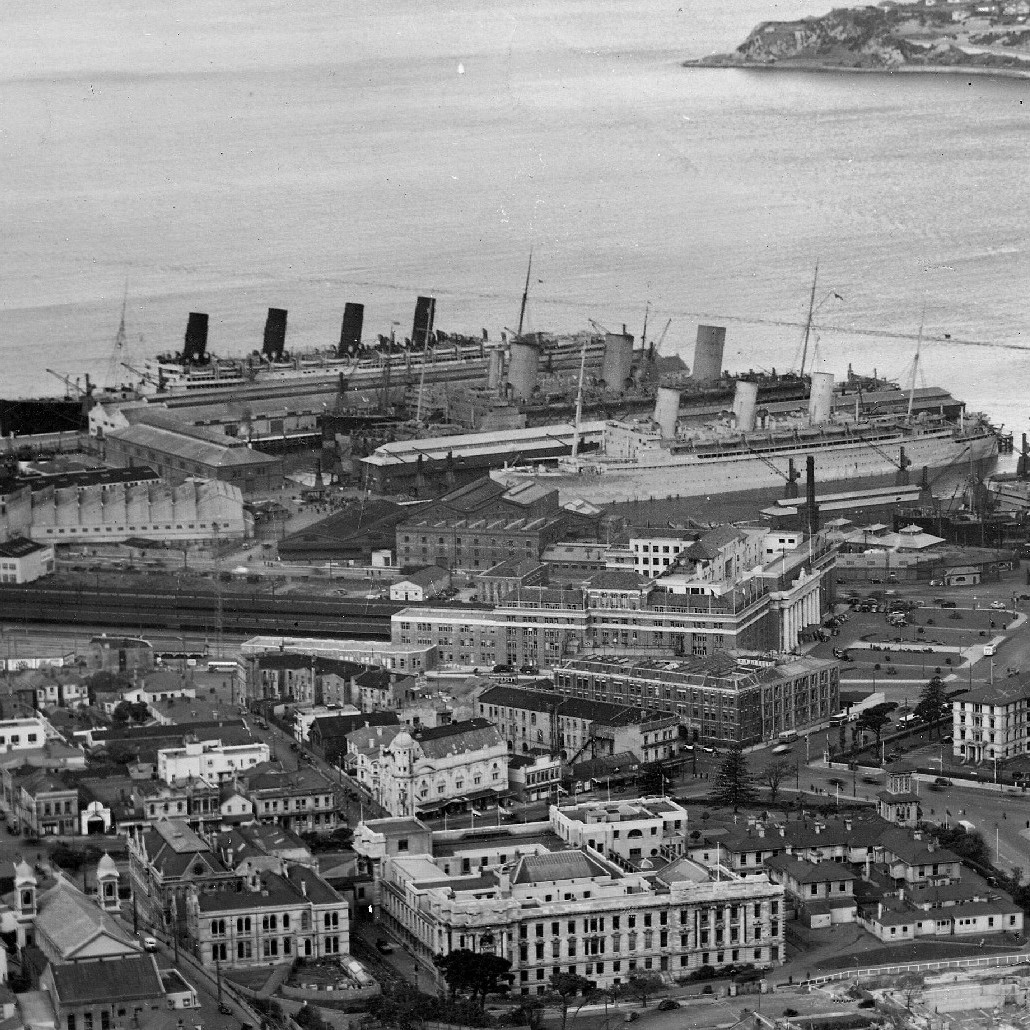 HARBOUR PHOTOGRAPHS
