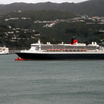 Queen Mary 2